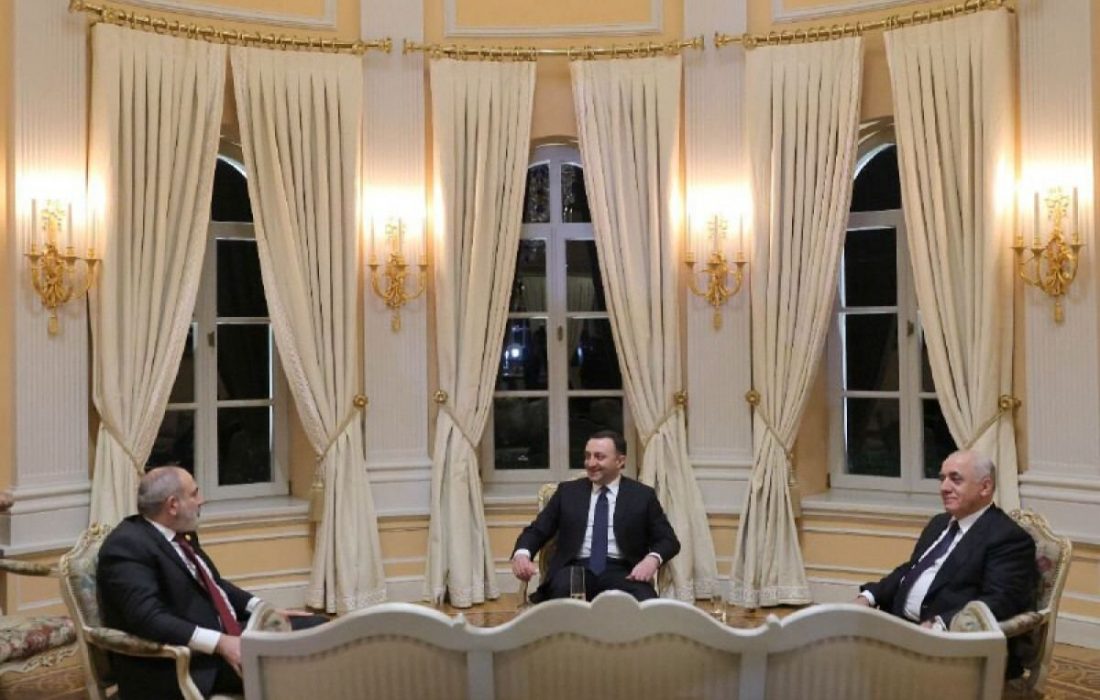 دیدار نخست‌وزیران ارمنستان و جمهوری آذربایجان در تفلیس