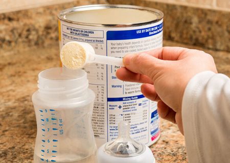 عرضه شیرخشک بدون کد ملی نوزاد ممنوع است/برخورد با داروخانه متخلف