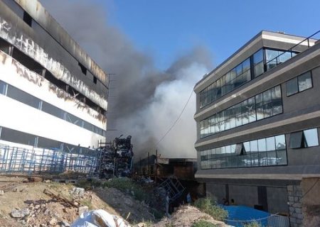 تشریح جزئیات خسارات آتش سوزی شب گذشته در شهرک صنعتی بناب