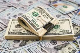 دلار در کانال ۵۲ هزار تومانی