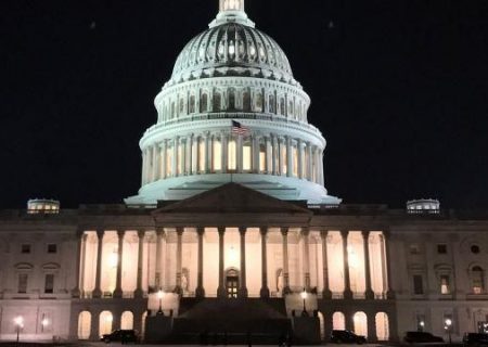 لایحه بودجه موقت برای جلوگیری از تعطیلی دولت در آمریکا تصویب شد