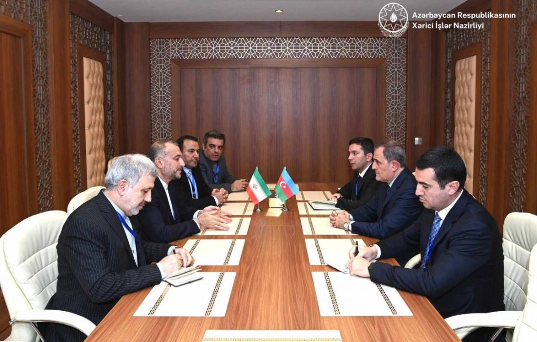 وزرای امور خارجه جمهوری آذربایجان و ایران افزایش تماس های دوجانبه را برای حل برخی مسائل مهم دانستند