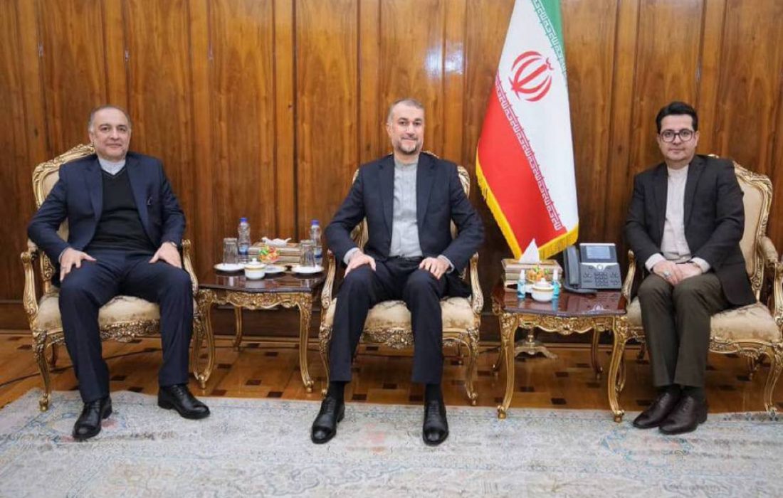 وزیر امور خارجه جمهوری اسلامی ایران با سفرای کشورش در آذربایجان و ارمنستان دیدار کرد