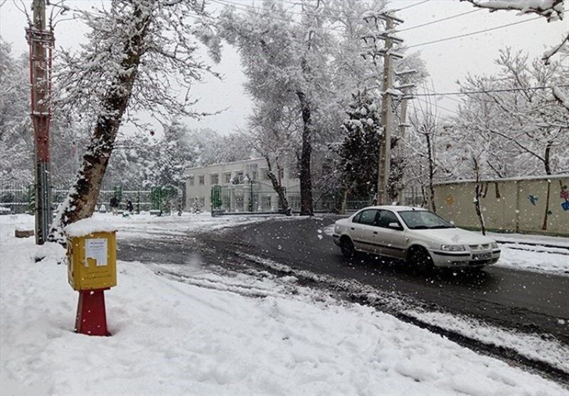 هشدار مدیریت بحران آذربایجان شرقی نسبت به بارش برف و لغزندگی جاده‌ها