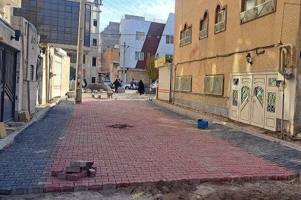 خیابان آدی گوزل سنگفرش می‌شود