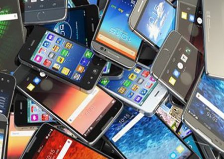 لو رفتن گوشی‌های تلفن همراه قاچاقچی در فرودگاه تبریز
