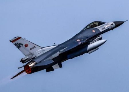 بایدن از کنگره خواست فروش اف-۱۶ به ترکیه را تایید کند