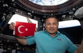 آلپر گزرآوجی فضانورد ترکیه ای جدیدترین عکس هایش را از ایستگاه فضایی منتشر کرد
