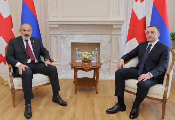 دلگیری رئیس جمهور با نخست وزیر گرجستان پس از سفر پاشینیان به این کشور