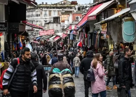 در سال ۲۰۲۲؛ متوسط درآمد ماهانه شهروندان ترکیه ۱۲ هزار و ۴۵۰ لیر