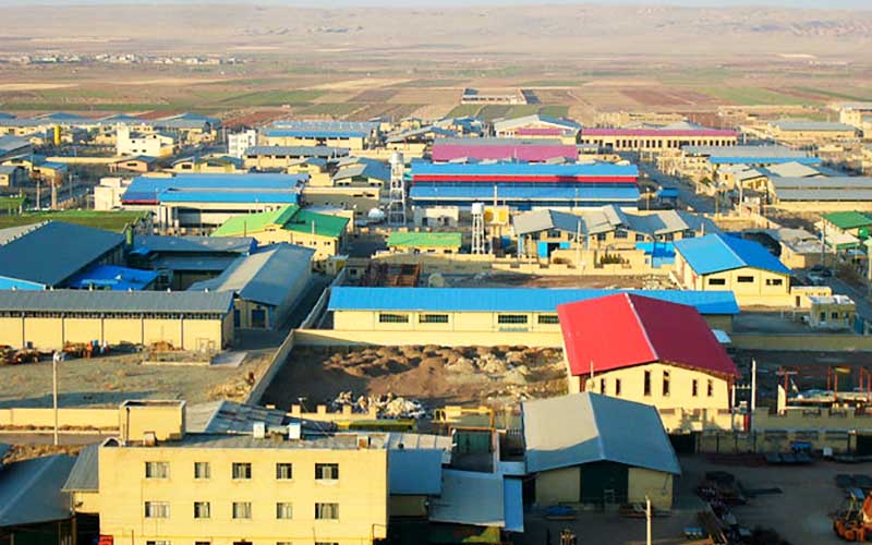 اجرای ۵۶۰ هزار میلیارد ریال طرح صنعتی در آذربایجان شرقی
