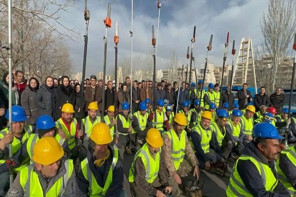 آغاز اجرای طرح جامع هرس فضای سبز تبریز با برگزاری “رژه سبز”