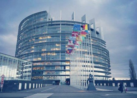 گسترش اتحادیه اروپا امروز در پارلمان اروپا مورد مذاکره قرار می گیرد