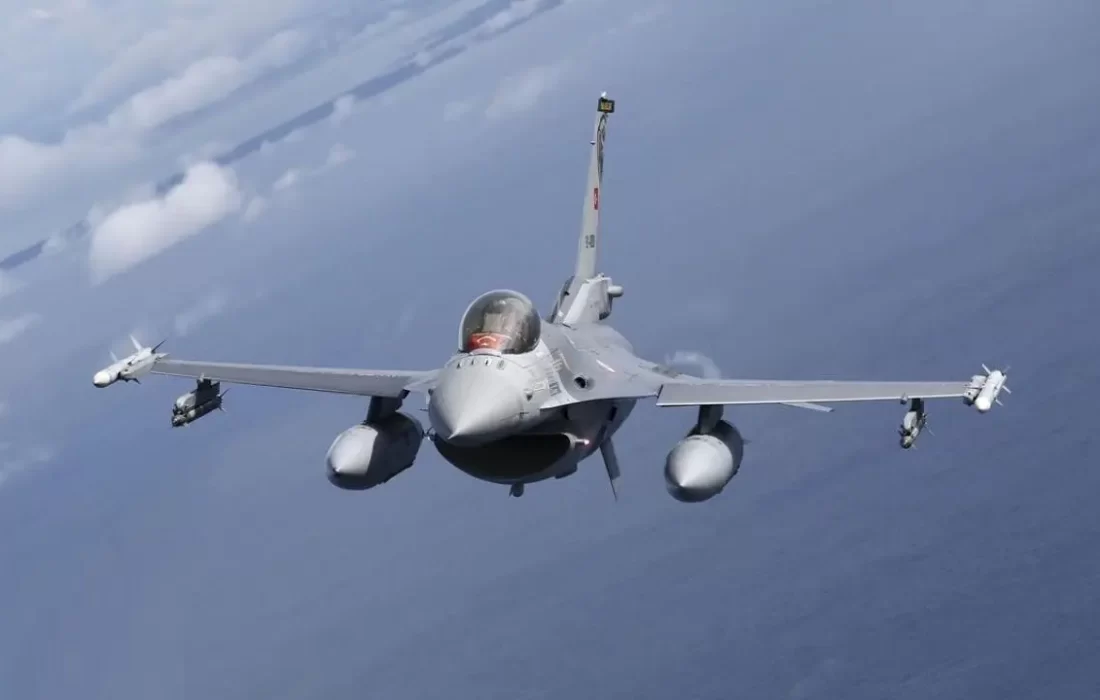 وزیر خارجۀ ترکیه: روند تحویل جنگنده‌های اف-۱۶ به ترکیه آغاز شده است