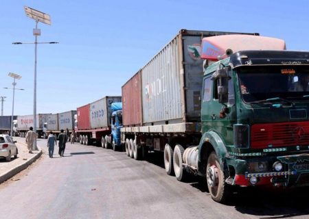 سه میلیون و ۶۰۰ هزار تن کالا از آذربایجان‌غربی صادر شد