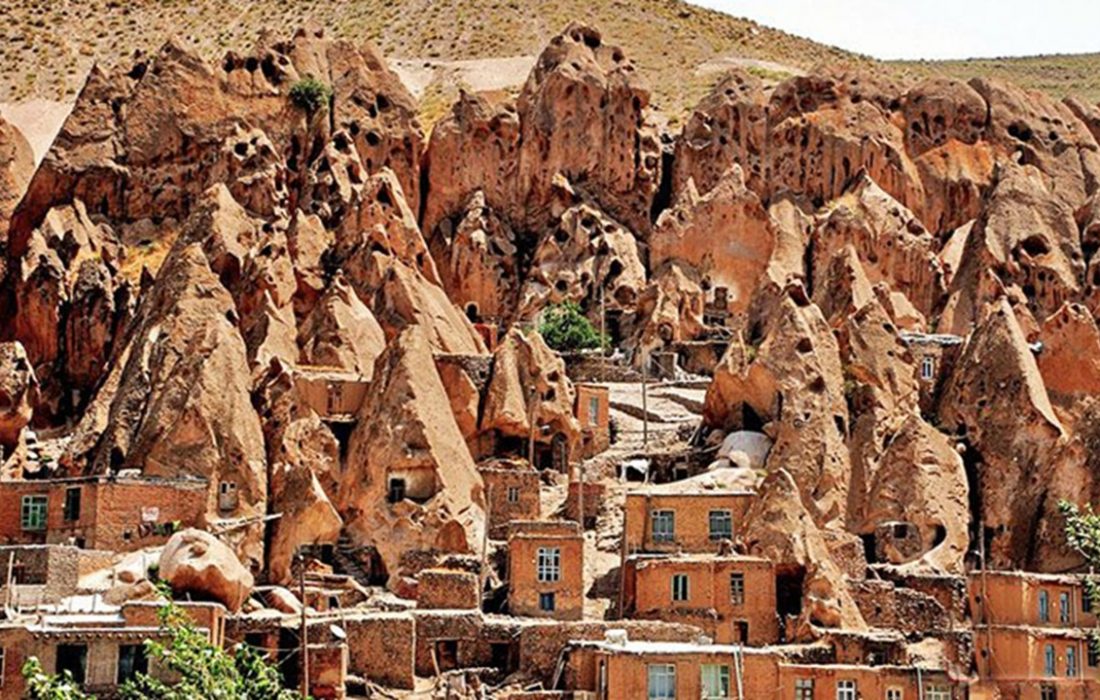 کندوان؛ یکی از زیباترین روستا‌های صخره‌ای جهان + فیلم
