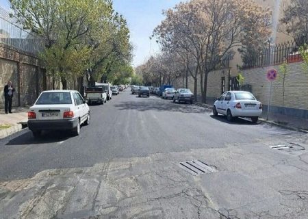 بهسازی خیابان صائب تبریزی با ۱۵۰۰ تن آسفالت