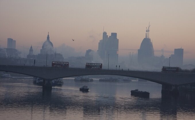 راهکارهای بزرگترین شهرهای بریتانیا برای مقابله با آلودگی هوا