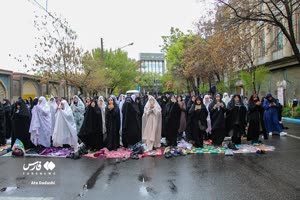 شوق بندگی تبریزی‌ها زیر بارش عاشقانه باران