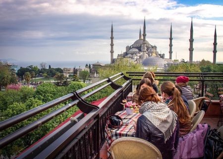 صنعت گردشگری ترکیه: هدف ۶۰ میلیون گردشگر و ۶۰ میلیارد دلار درآمد در سال ۲۰۲۴