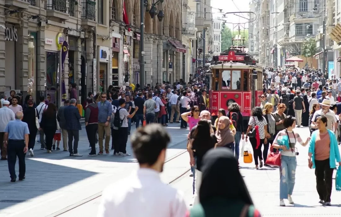 ایرانی ها صدرنشین مسافران ترکیه در سال ۲۰۲۳