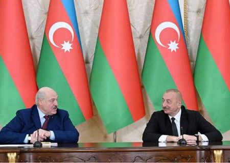 لوکاشنکو: در روند بازسازی سرزمین های آزاد شده آذربایجان آماده همکاری هستیم