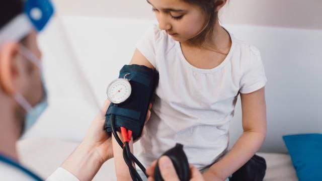 مراقب فشار خون بالا در کودکان باشید
