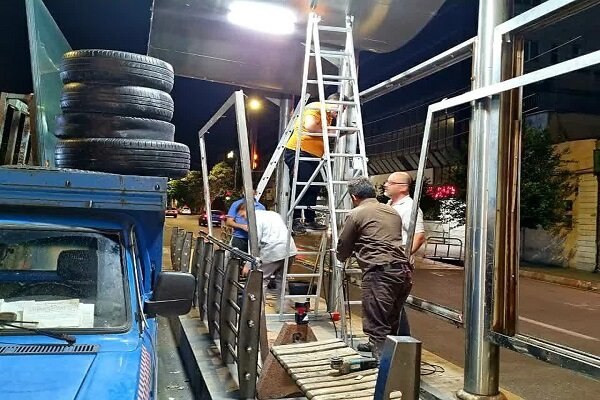 ایمن‌سازی ۳ کیلومتری و بهسازی ۸ ایستگاه اتوبوس مسیر BRT در بلوار ۲۲ بهمن
