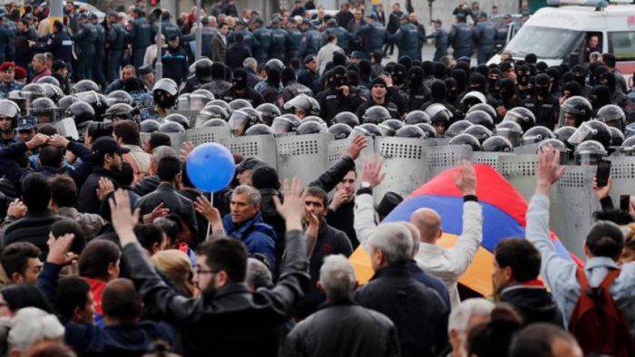 وزارت کشور ارمنستان به تظاهرکنندگان هشدار داد