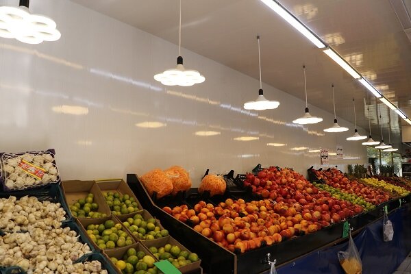 قیمت روز انواع میوه و صیفی جات در میدان بزرگ تبریز