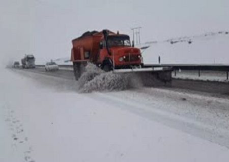 تجهیز ۷۰۵ دستگاه ماشین‌آلات برای راهداری زمستانی آذربایجان شرقی