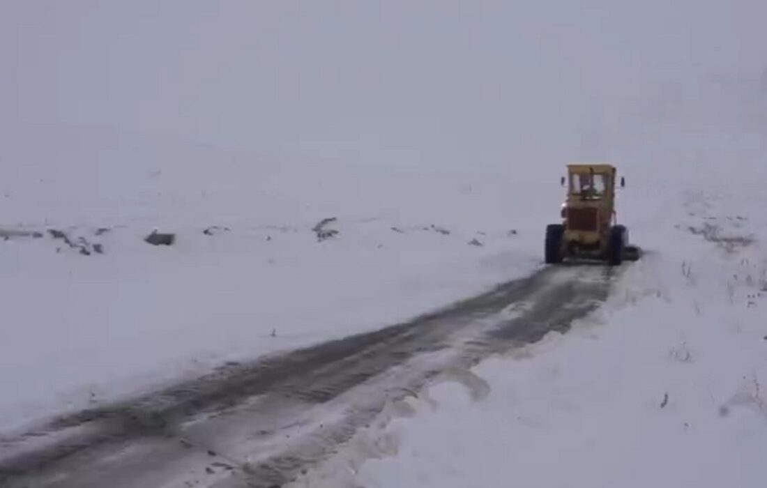 بازگشایی راه‌های ارتباطی ۱۰۴ روستای هریس