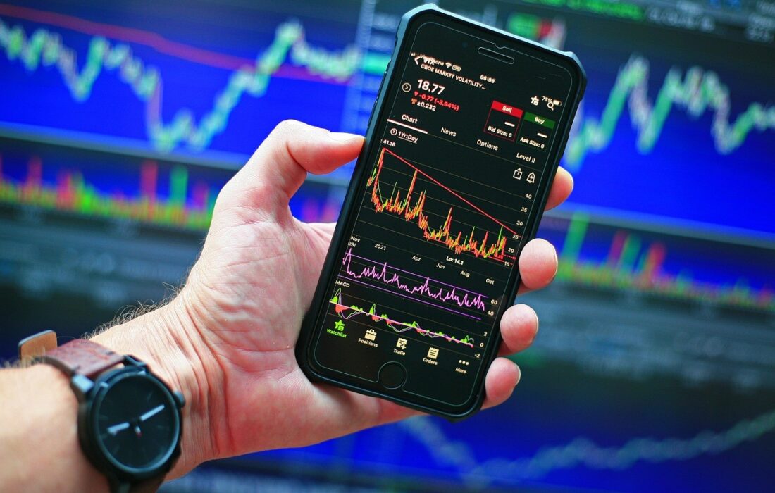 آینده ترید موبایلی و تأثیر آن بر بازارهای جهانی
