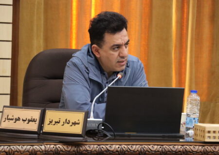 گزارش شهردار تبریز از وضعیت قراردادهای خرید اتوبوس در صحن علنی شورا