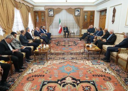 تجارت، پیشران اقتصاد استان است
