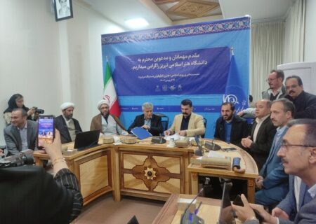 نخستین رویداد علمی-هنری تابلوفرش دستباف سردرود برگزار می‌شود