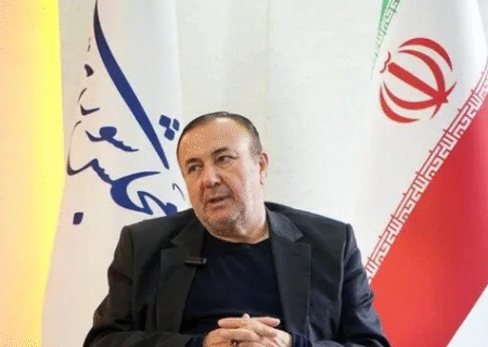 بودجه را در حساب خوابانده‌اند و به پروژه‌ها تزریق نمی‌کنند