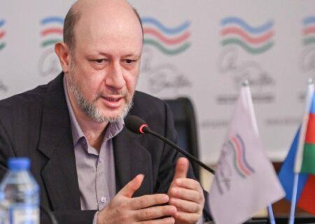 آلبرت ایساکوف درباره دروغ‌های تبلیغاتی ارمنستان سخن گفت