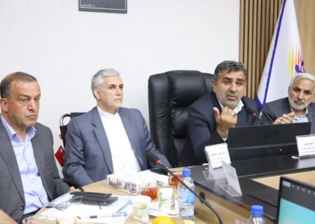 اصلاح قانون سخت و زیان آور بودن مشاغل کارگری را تا پایان سال به سرانجام می رسانیم