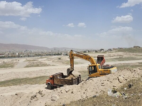 آغاز اجرای پروژه ۱۵۰۰ میلیارد ریالی سالن ورزشی بانوی شهر در اراضی میدان تیر