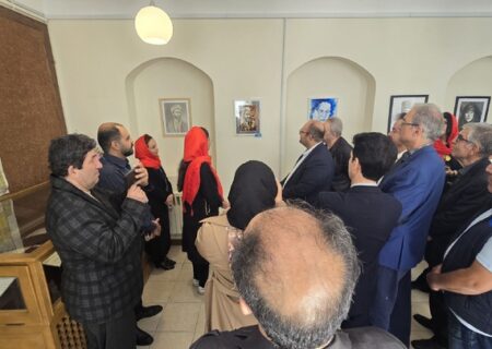 افتتاح پنجمین نمایشگاه نقاشی «تبریز در مه» در خانه موزه شیخ محمد خیابانی تبریز