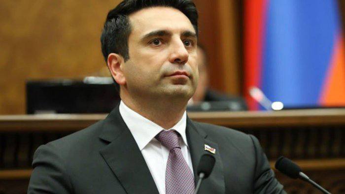 رئیس مجلس ارمنستان جزئیاتی از روند تسلیم ارمنستان در جنگ دوم قره باغ را فاش کرد