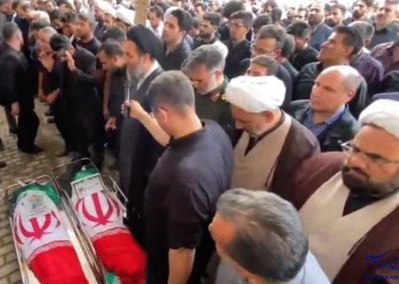تشییع پیکر کودکان هفت ساله شهید در تبریز