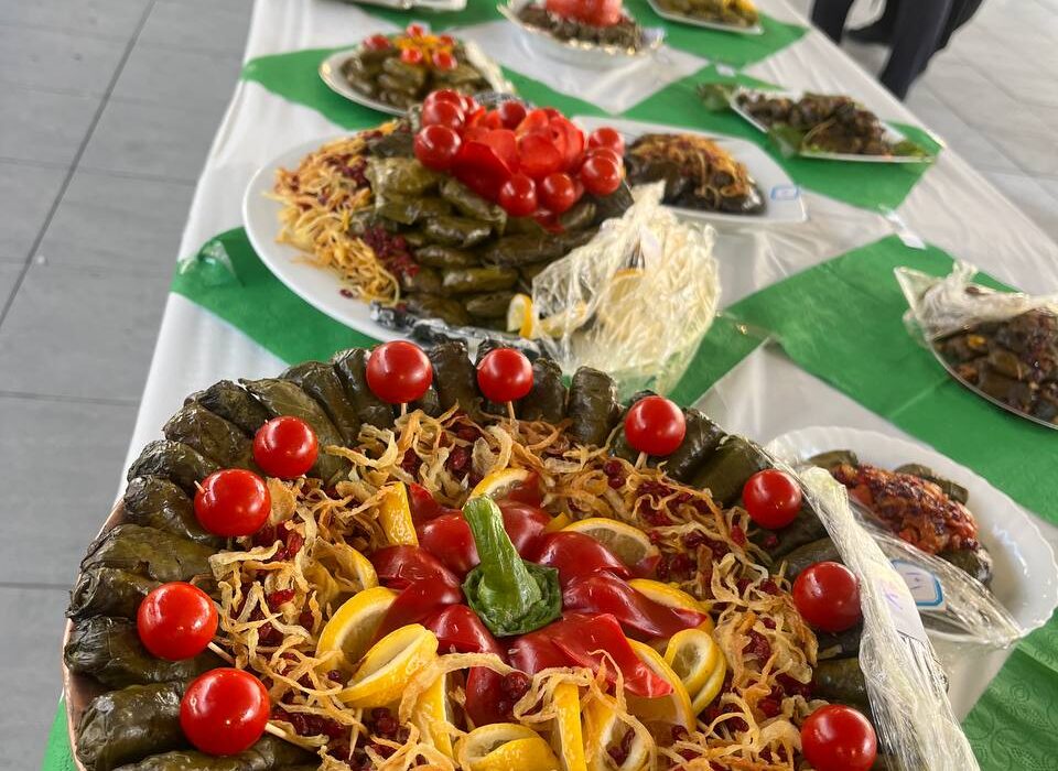 دومین جشنواره غذاهای سنتی دلمه در فرهنگ‌سرای شهید بهشتی برگزار شد
