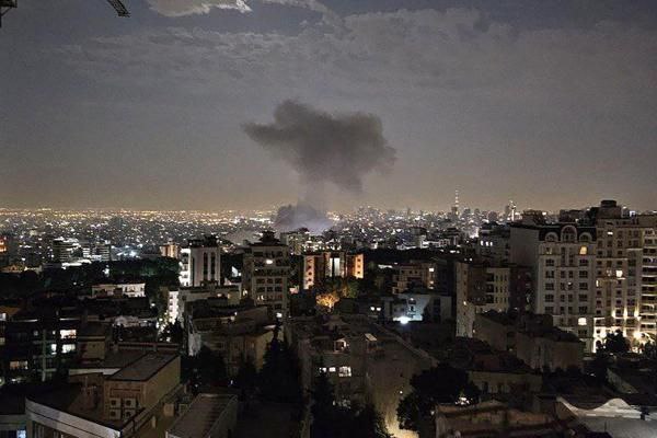 اسرائیل ایران را مورد حمله قرار داد، تهران سوگند انتقام خورد