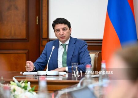 هوانیسیان: برای کاهش تاثیر احتمالی حمله اسرائیل به ایران بایستی یه فکر اقداماتی باشیم