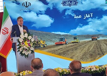 ۲۵ درصد تجارت مرزی کشور از پایانه‌ های آذربایجان غربی انجام می‌ شود