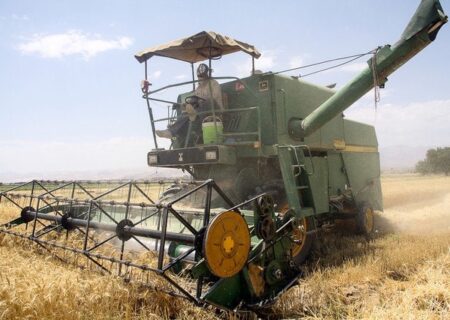 ۶۰ درصد از ۲۱ هزار کمباین کشور فرسوده است