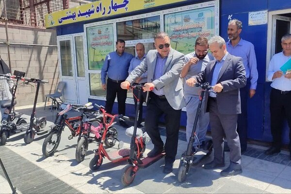 اولین ایستگاه اسکوتر برقی منطقه ۸ در میدان شهید بهشتی افتتاح شد