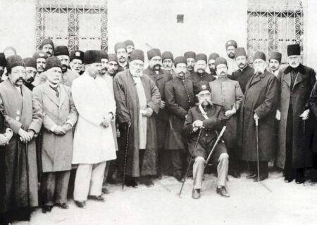 ما هنوز اندر خم مشروطه ایم